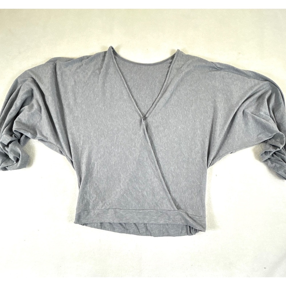 Melrose and Market Womens Grey Surplice Dolman Sleeve V-Neck Top XS Heathered